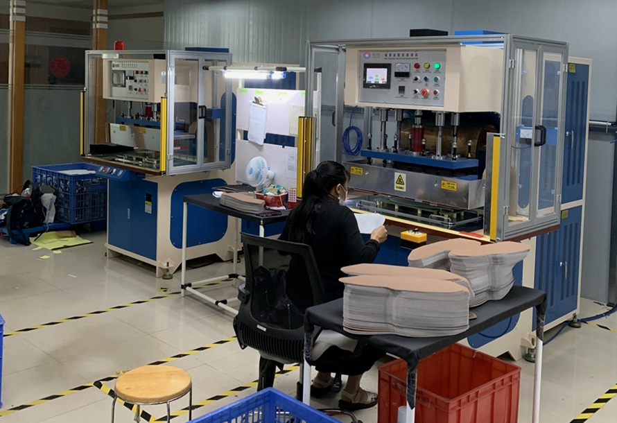 皮革腳墊地毯行業